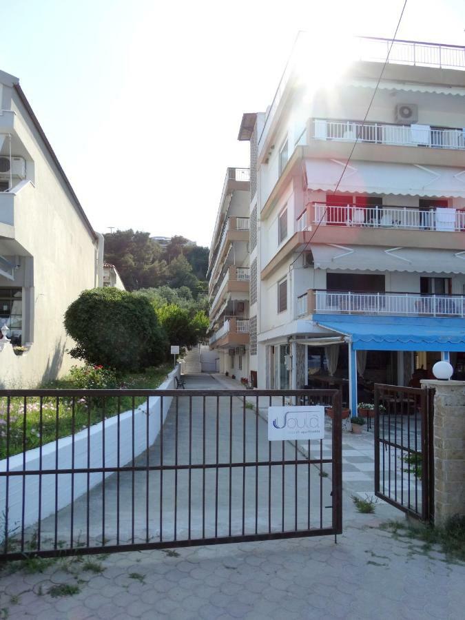 Voula Seaside Apartments Kallithea  Экстерьер фото